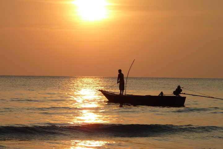 License-Free Saltwater Fishing Days Event